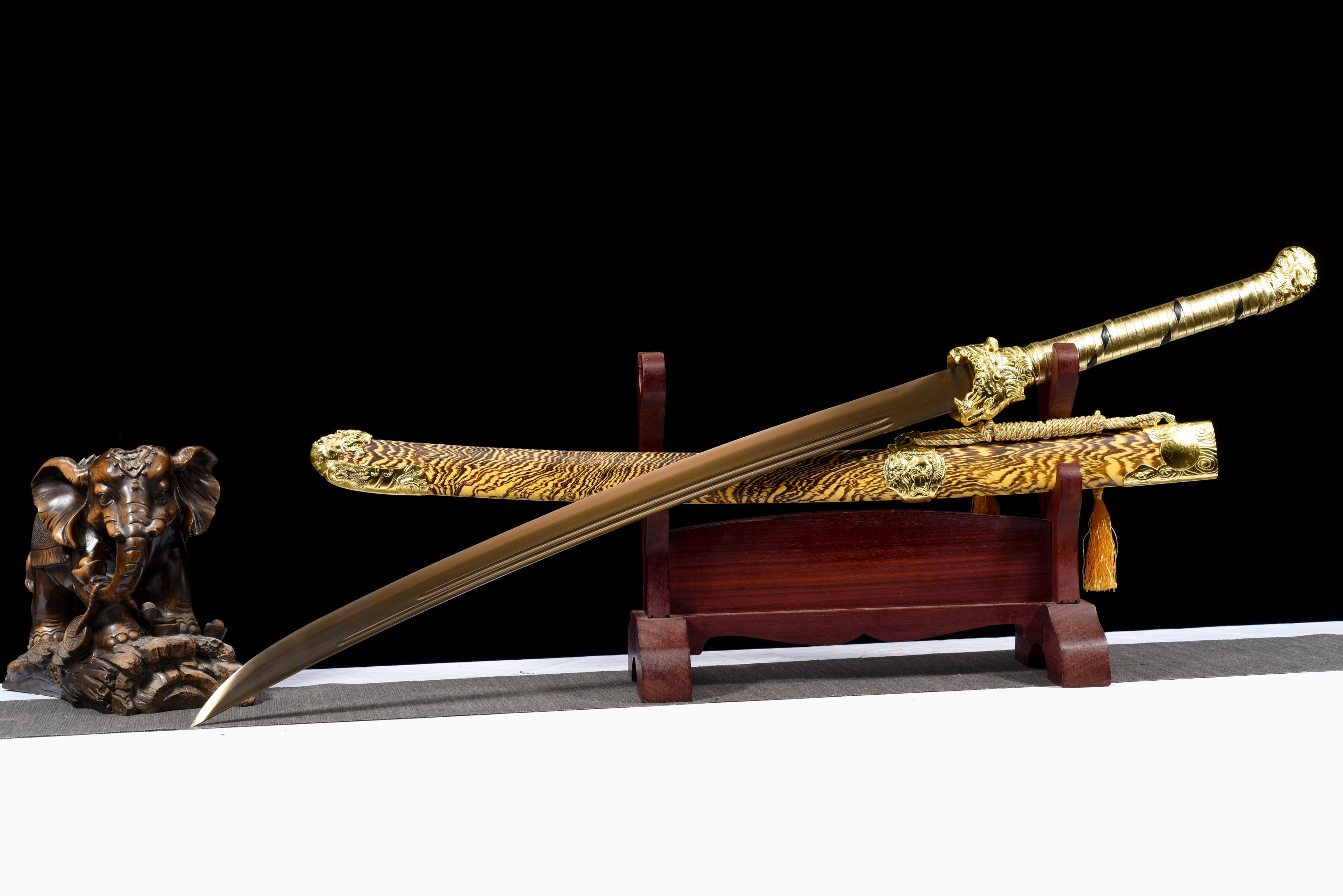 绣春刀"Tiger's Roar" Xiu Chun Dao - Ming Dynasty Chinese Sword, High Manganese Steel Modern Forged Blade, Alloy Fittings & Lacquered Wood Scabbard | Full-Tang Functional Collectible