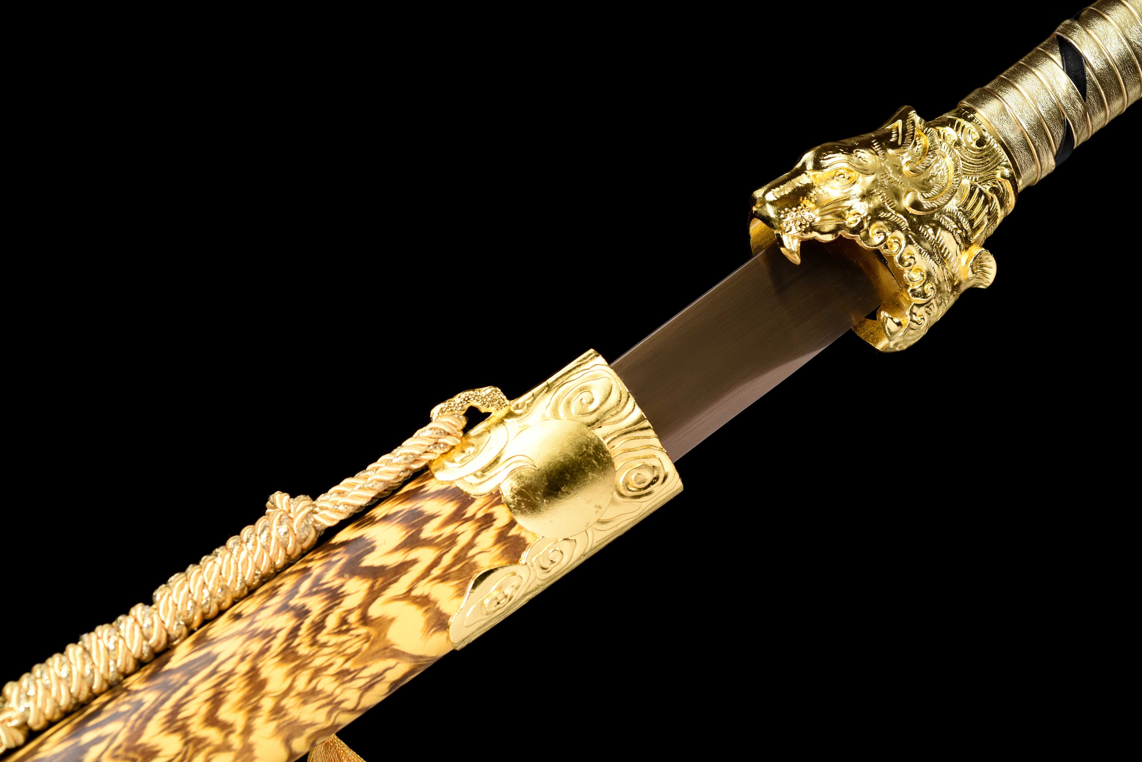 绣春刀"Tiger's Roar" Xiu Chun Dao - Ming Dynasty Chinese Sword, High Manganese Steel Modern Forged Blade, Alloy Fittings & Lacquered Wood Scabbard | Full-Tang Functional Collectible