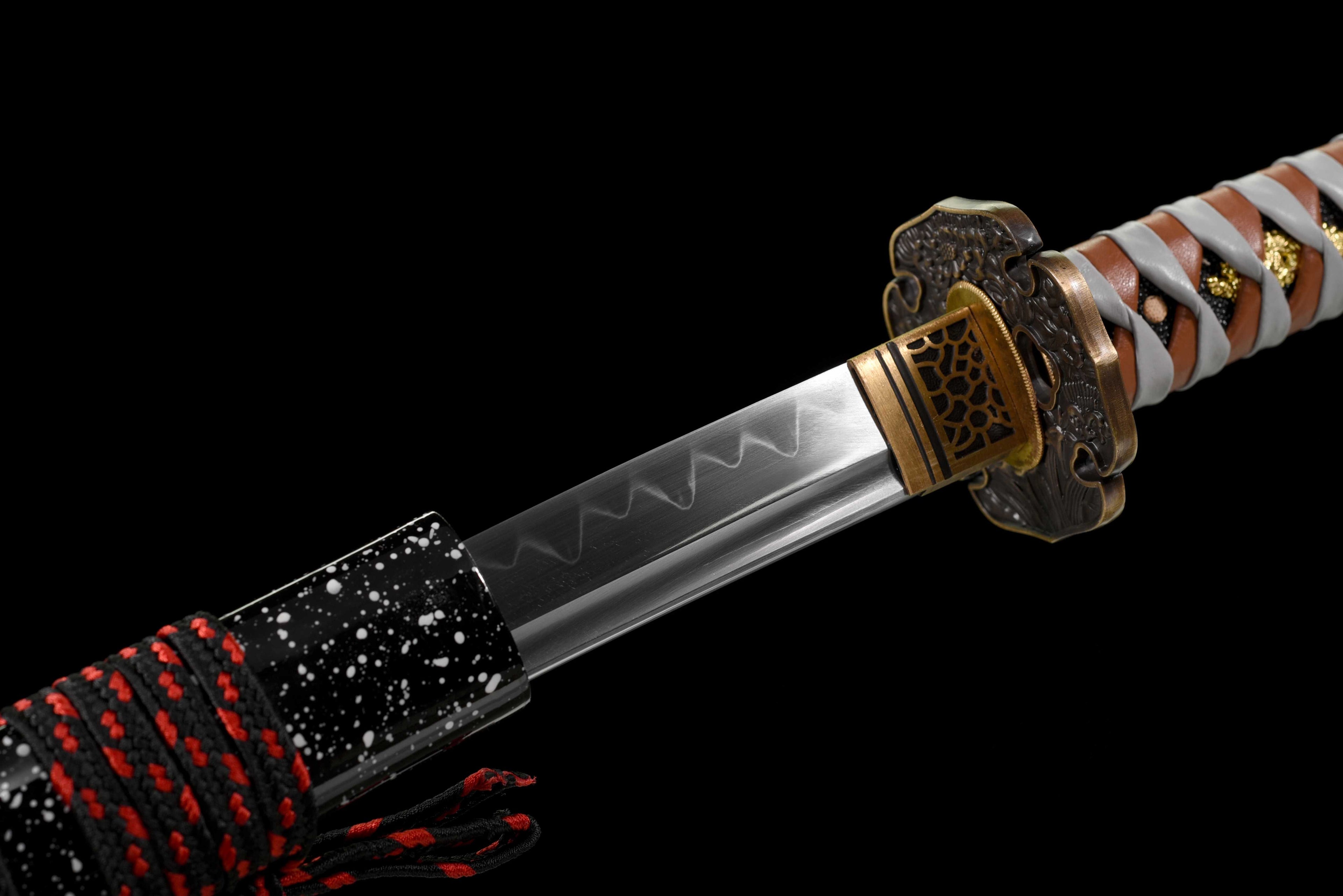 鎌蒼"Kurasama" Katana - T10 Clay Tempered Blade with Blood Groove & Hand-Polished Hamon, Alloy Tsuba, Lacquered Wood Saya | Full-Tang ﻿