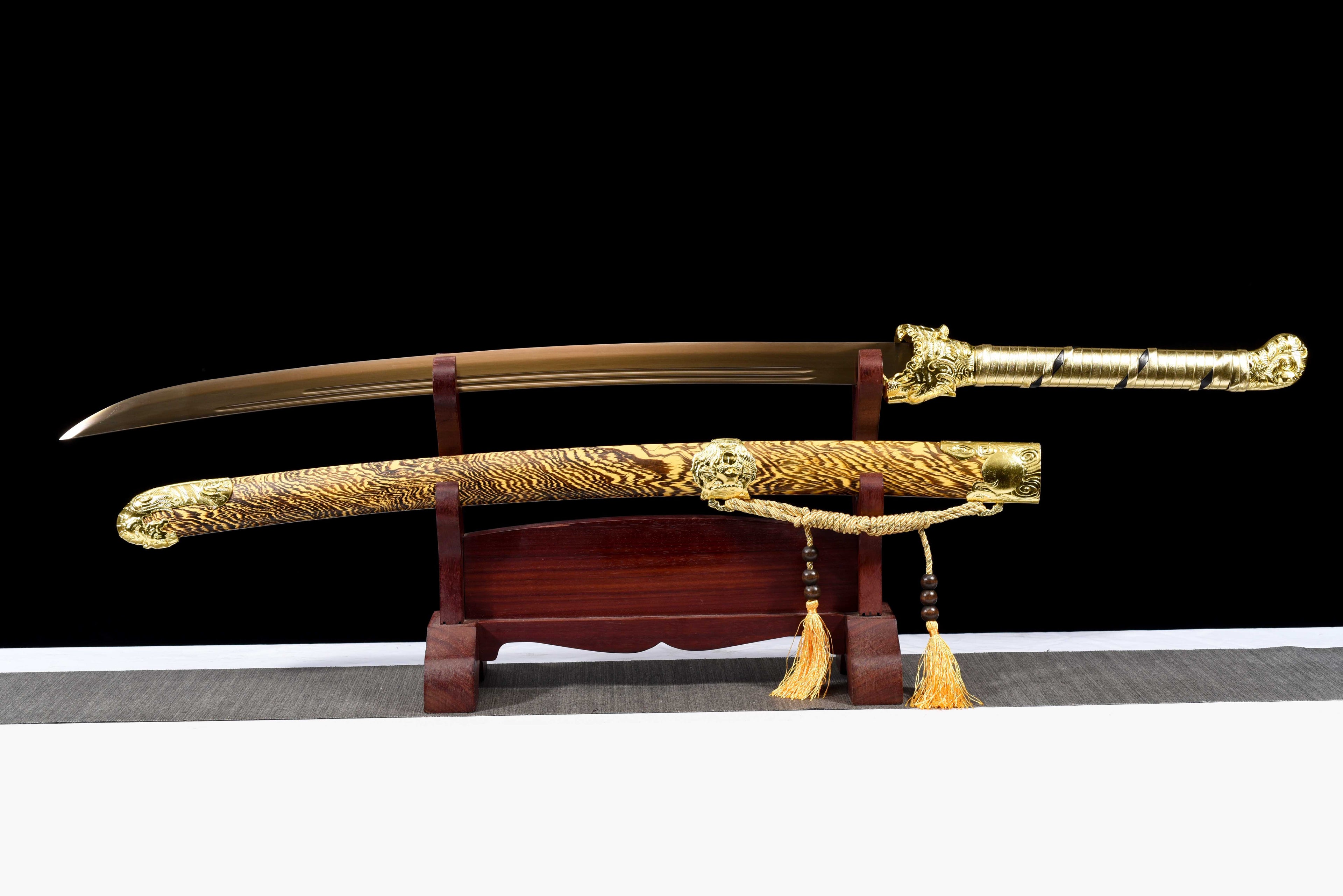 绣春刀"Tiger's Roar" Xiu Chun Dao - Ming Dynasty Chinese Sword, High Manganese Steel Modern Forged Blade, Alloy Fittings & Lacquered Wood Scabbard | Full-Tang Functional Collectible