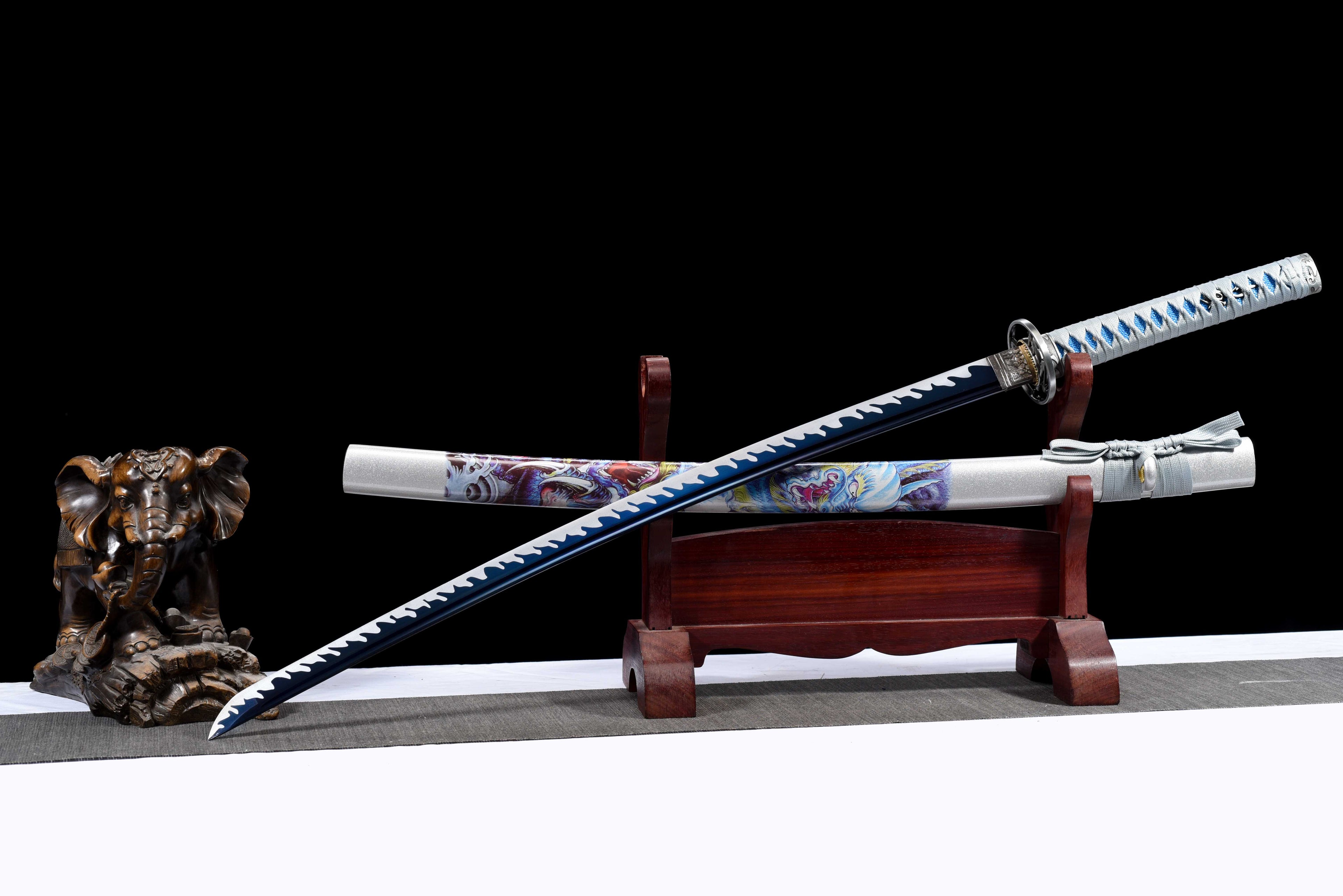龍御  The Sword of the Warrior of the Dragon and the World