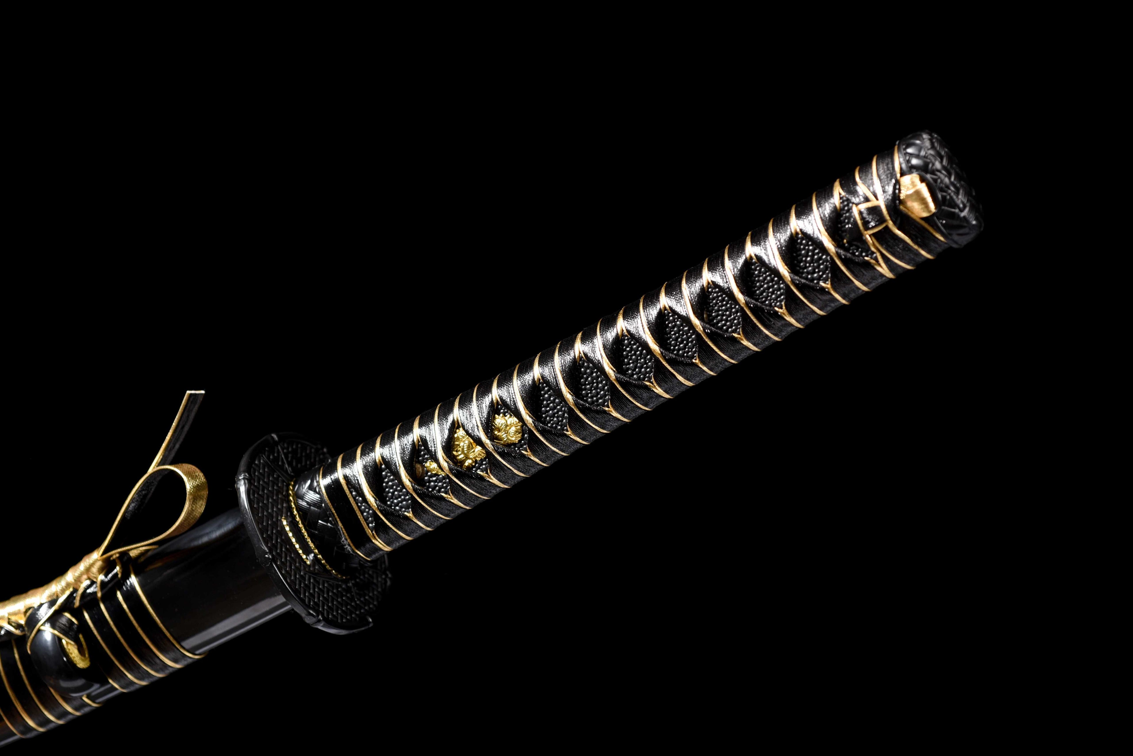 黒金 Handmade black and gold samurai sword: high-carbon steel blade, black and gold color contrast, collection-grade cold weapon