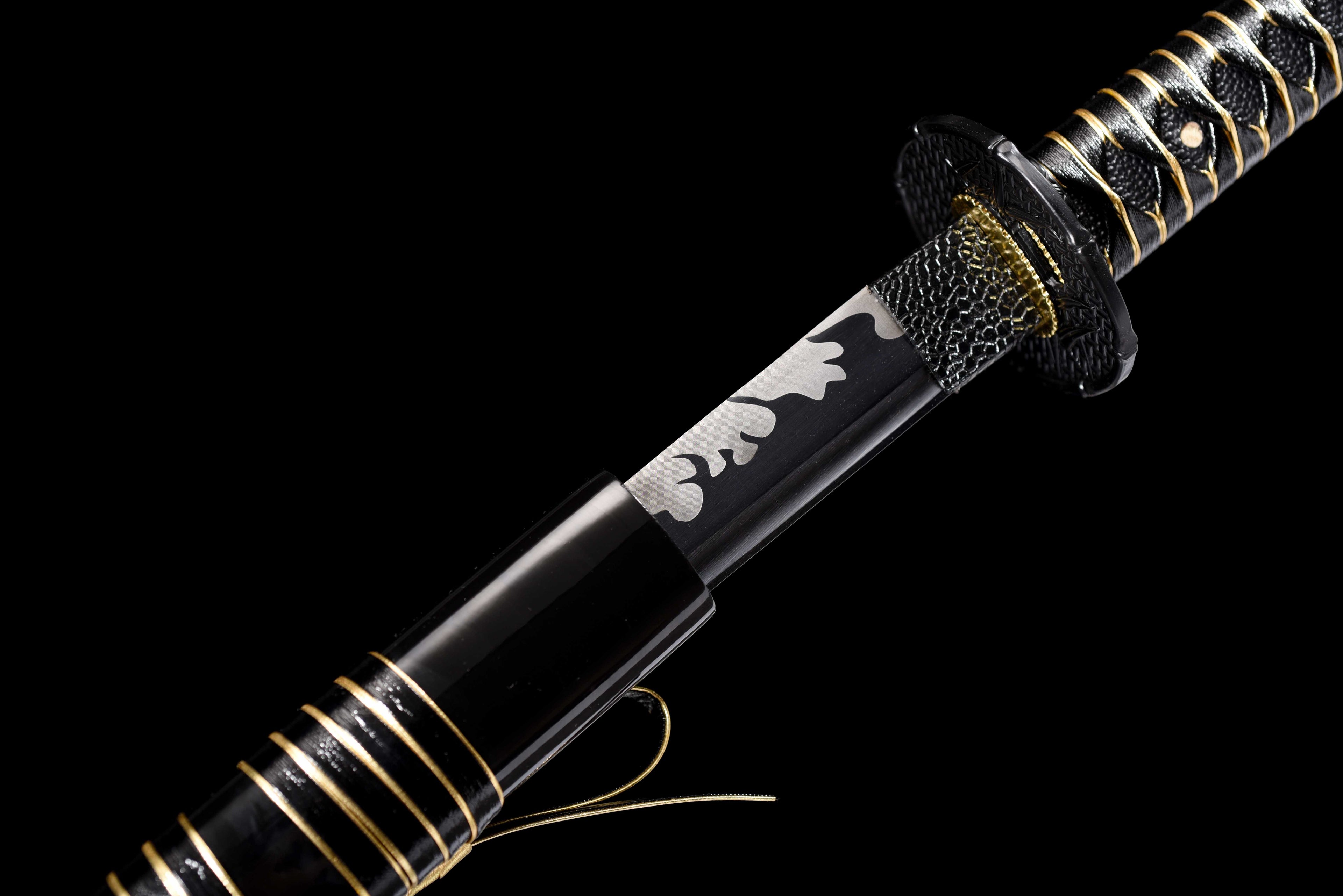 黒金 Handmade black and gold samurai sword: high-carbon steel blade, black and gold color contrast, collection-grade cold weapon
