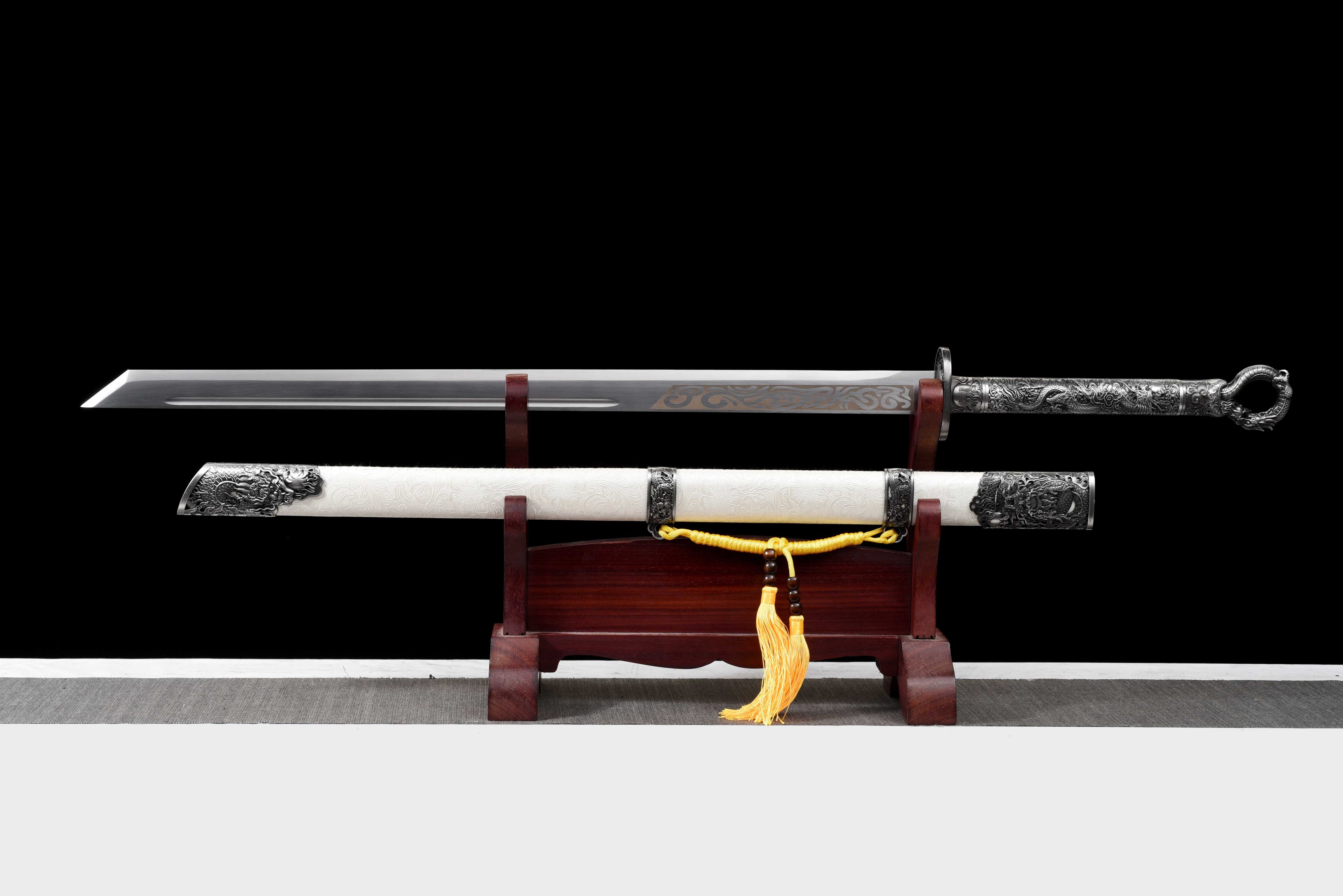 Jinyiwei embroidered spring knife - reproduces the fierceness and elegance of the Ming Dynasty secret service-The emperor's bodyguard is wearing a knife