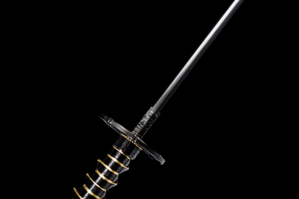 黒金 Handmade black and gold samurai sword: high-carbon steel blade, black and gold color contrast, collection-grade cold weapon