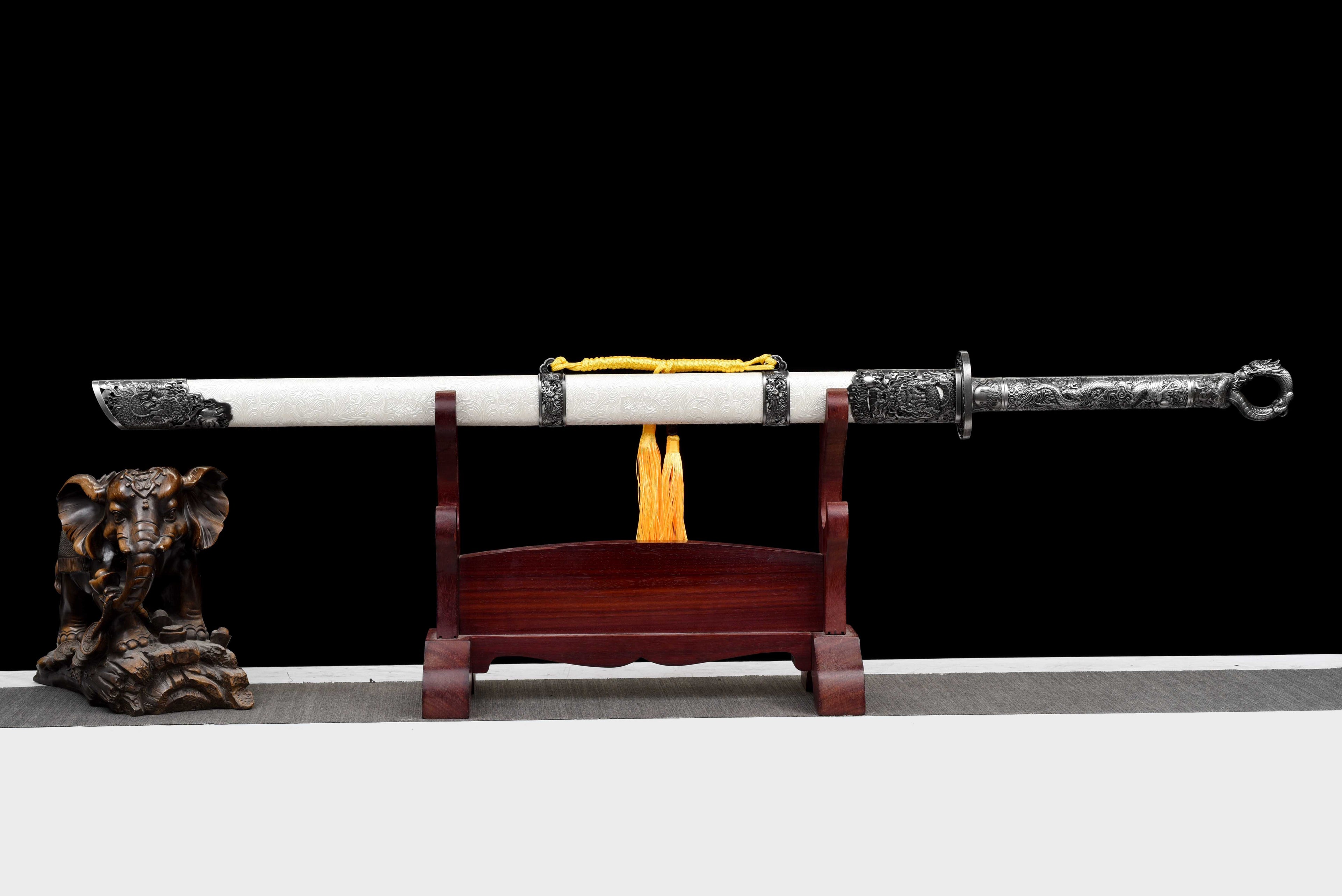 Jinyiwei embroidered spring knife - reproduces the fierceness and elegance of the Ming Dynasty secret service-The emperor's bodyguard is wearing a knife